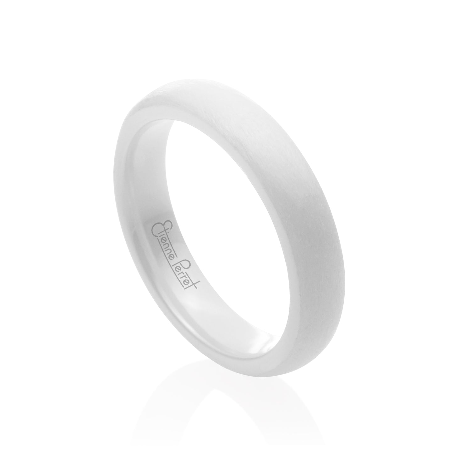 White Gem Ceramic Dome Band 4mm