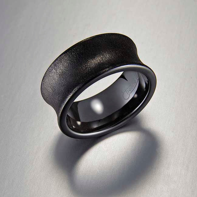 Black Gem Ceramic Concave Band 10mm